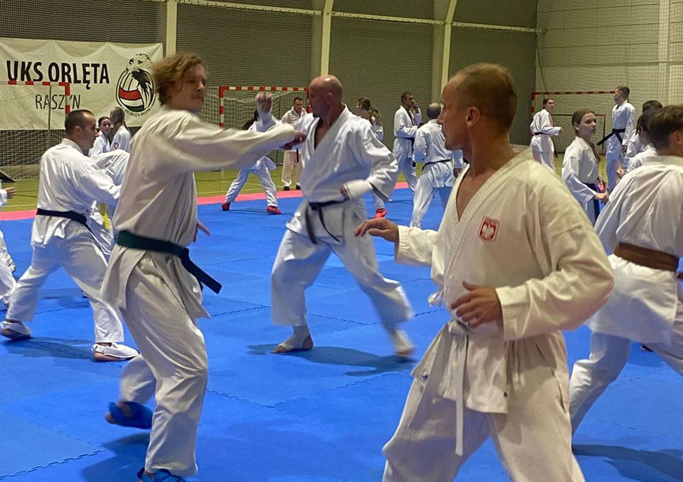 Trening podczas zgrupowania karate z Christpherem Pinna w Raszynie